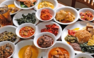 Viral Restoran Padang 'All You Can Eat', Netter Malah Takut Pulang-Pulang Kena Kolesterol