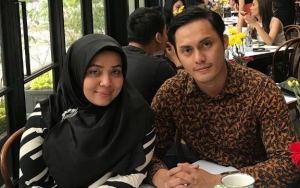 Muzdalifah Akhirnya Resmi Dilamar Kekasih Brondong, Netter Merasa 'Kalah Saing'