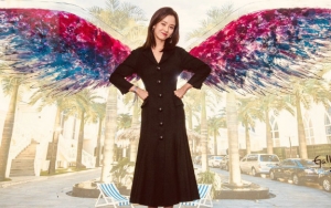 Song Ji Hyo Pakai Asesoris Rambut Ini dan Dipuji Secantik Bidadari 