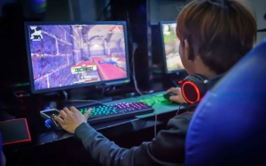 Tak Selamanya Buruk, Bermain Game Punya 8 Manfaat Penting untuk Tubuh