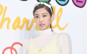 Pose Seksi Jennie Black Pink di Foto Terbaru Bikin Cowok-Cowok Jantungan