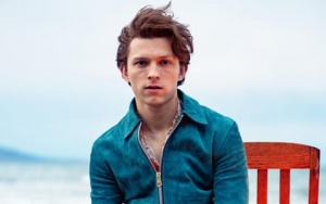 Intip Ekspresi Panik Tom Holland Saat Pantatnya Terbakar di Pemotretan Berikut Ini