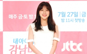 Jo Woo Ri Justru Alami Stres Usai Bintangi Drama Sepopuler 'Descendants of the Sun'
