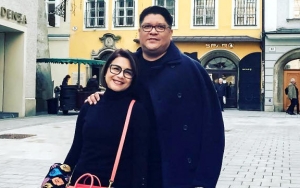 Rumah Kampanye Suami Ruth Sahanaya Dibakar Orang, Kobaran Api Melahap Sebagian Bangunan