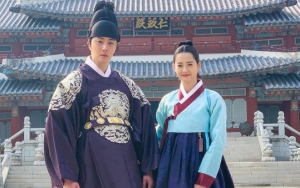 Jung Il Woo - Go Ara Bikin Baper Usai Tunjukkan Interaksi Menggemaskan di Lokasi Syuting 'Haechi'