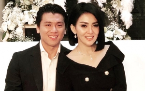Syahrini-Reino Disindir Bohong Soal Taaruf Hingga Kumpul Kebo, Posisi Tas Tutupi Perut Hamil Duluan?