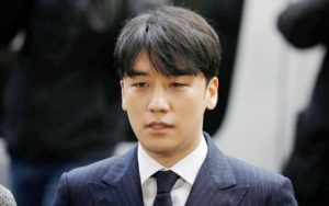 Seungri Jadi Bahan Tertawaan Usai Ditusuk Choi Jong Hoon dari Belakang