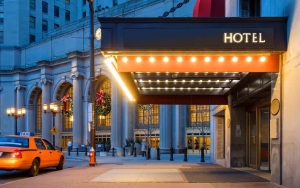 Traveler Wajib Tahu! Ini 9 Etika yang Perlu Diperhatikan saat Kalian Menginap di Hotel