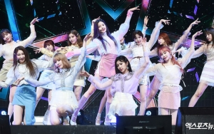  IZ*ONE Pecahkan Rekor Sebagai Girl Group Dengan Penjualan Album Terbanyak Di Minggu Pertama