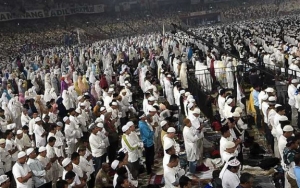 PBNU Haramkan Saf Salat Campur di Kampanye Prabowo Subianto