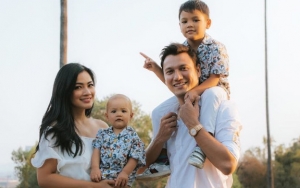  Titi Kamal: Juna Kayak Papanya, Sok Cool