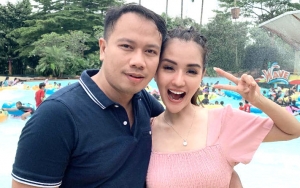 Psikolog Soroti Gerak Tubuh Anggia Chan Saat Klarifikasi Hubungannya dengan Vicky Prasetyo