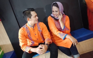Ely Sugigi Akui Cuma Pacaran Settingan, Sesalkan Pernyataan Irfan Sbaztian Ini