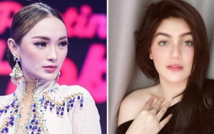 Zaskia Gotik Turun dari Jet Pribadi Pakai Sandal Jepit, Hilda Tangisi Kriss Hatta-Topik Pagi