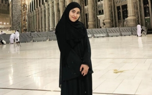 Betah Umrah, Ayu Ting Ting Tak Berniat Pulang ke Indonesia?