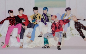 Fans Rela Tidur di Pinggir Jalan Demi Nonton BTS Jadi Bintang Tamu 'SNL' Amerika