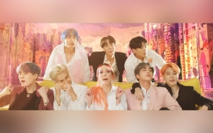 BTS Dikonfirmasi Nyanyikan 'Boy With Luv' Di Billboard Music Awards 2019 Bareng Halsey