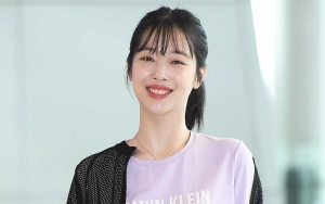 Sulli Ceria dan Manis di Bandara Malah Jadi Bahan Gunjingan Netter 