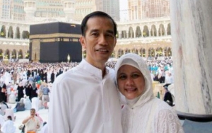 Dapat Kesempatan Langka, Jokowi dan Iriana Dipersilahkan Masuk Ka'bah Saat Umrah