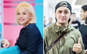 Seranjang Bareng, Nikita Mirzani 'Sayang-Sayangan' Goda Vicky Nitinegoro Ngangkang