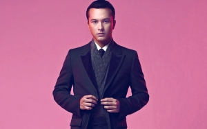 Nicholas Saputra Pamer Selfie Perdana di Instagram, Postingannya Ini Akan Dihapus Dalam Waktu 24 Jam