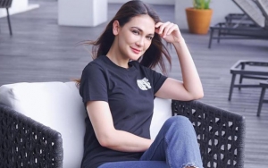 Status Nikah Luna Maya Terkuak di Data Pemilu, Netter Ejek Kumpul Kebo dengan Ariel Hingga Reino