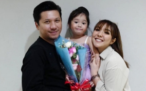 Gisel Kembali Kompak Temani Gempi Pentas Bareng Mantan Suami, Ketampanan Gading Bikin Salfok