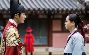Jung Il Woo Bakal Peluk Erat Go Ara di Episode Mendatang 'Haechi'