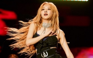 Rose Black Pink Terlalu Seksi Pakai Kemben Bikin Fans Melongo 
