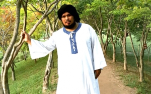 Ustaz Derry Sulaiman Pasrah dan Cuma Beri Pesan Ini Saat Anak Tirinya Putuskan Lepas Hijab