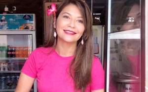 Dituduh Murtad, Tamara Bleszynski 'Tampar' Haters Pakai Cinta dan Foto Akur dengan Umat Beda Agama