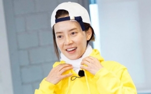 Imutnya Song Ji Hyo Ajak Bicara Batu Gara-Gara Kesepian di 'Running Man'