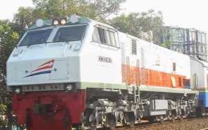 Rel Kereta Terendam Banjir, 300 Lebih Penumpang KA Surabaya-Banyuwangi Refund Tiket