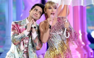 Billboard Music Awards 2019: Taylor Swift dan Brendon Urie Boyong Marching Band Saat Tampilkan 'ME!'