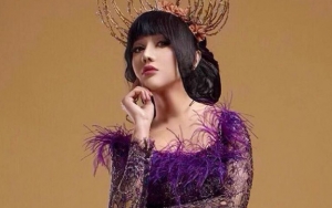 Lucinta Luna Makin 'Lengket' ke Pasangan, Bagian Dada Sang 'Pacar Cantik' Jadi Sorotan