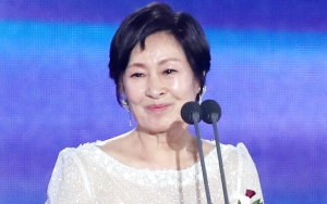 Baeksang Arts Awards 2019: Pidato Kemenangan Kim Hye Ja Usai Raih Daesang Bikin Para Aktris Nangis