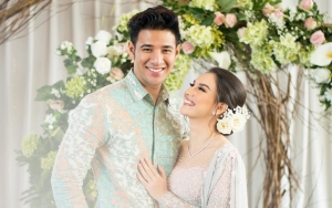 Nonton Bioskop Bareng Ammar Zoni, Irish Bella Tampil Pakai Hijab Bikin Pangling