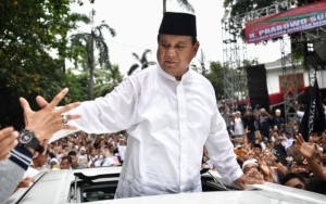 Prabowo Janji Tak Akan Tinggal Diam Bila Ditipu dan Singgung Pemilu 2014 di Depan Media Asing