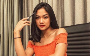 Marion Jola Pamer Bahu 'Mengkilat' Malah Disebut Netter Bikin Batal Puasa