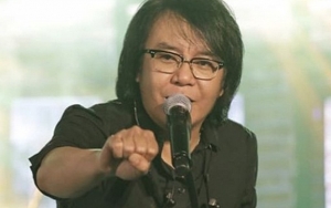  Makan Mie Instant Saat Main Game, Ari Lasso Banjir Komentar Netter