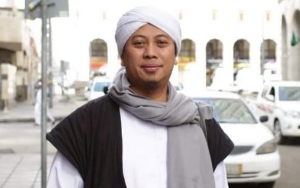 Opick Akui Malas Bernyanyi Usai Terima Rambut Nabi Muhammad SAW, Kenapa?