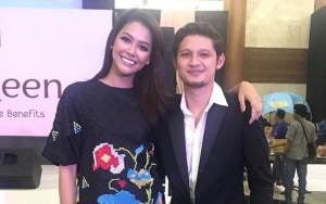 Pernikahan Bunga Jelitha Ibrani dan Syamsir Alam Ditunda Atas Permintaan Orang Tua Karena Mitos