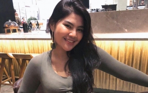 Rosa Meldianti Pamer Pinggang Super Langsing, Dibully Cuma Hasil Editan Hingga Tahan Nafas