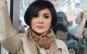 Berita dan Gosip tentang Yuni Shara. Tulisan Artikel mulai 