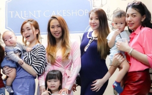 Impian Jessyca Auryn Piknik Bareng Personel Cherry Belle Lengkap Dengan Keluarga Kecil Masing-Masing