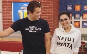 Syahrini 'Sombong' Masak Buat Reino, Aksi 'Jorok' Pungut Butiran Nasi Jatuh di Kompor Terkuak