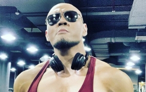 Deddy Corbuzier Unggah Foto Bareng ART, Pendidikan Sang Asisten Disorot