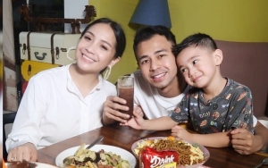 Raffi Ahmad Bebaskan Sang Putra Beli Mainan, Rafathar Tak Lupa Belikan Sepupu Bikin Salut