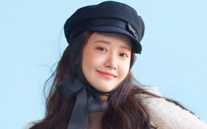 Yoona Pamerkan Kecantikan Alami Di Foto Teaser Album Solo 'A Walk To Remember'
