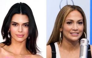 Kendall Jenner dan Jennifer Lopez Pakai Gaun Sama, Mana Lebih Cantik?